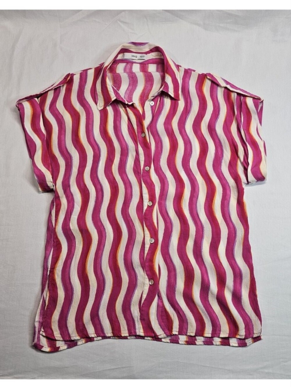 MNG / Mango Retro Wave Print Button-Up Top – Size US 4 💖🌊